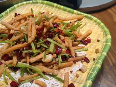 -黄泥岗·地道湖北菜(奥特莱斯店)