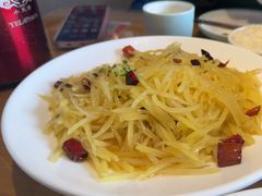 -严记小天府酸菜鱼(西四路店)