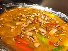 -有红鸡毛店·川菜(建设路店)