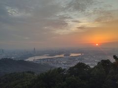 -紫金山山顶公园