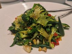 西兰花炒秋葵-飶香居(省博物馆店)