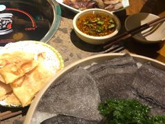 -舒家大院重庆老火锅(纪念塔店)