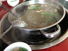 -老石黑山羊毛驴肉火锅(金凯广场店)