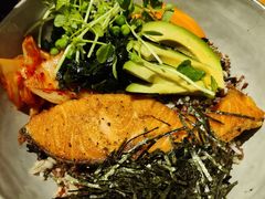 三文鱼牛油果能量碗-Wagas沃歌斯(环贸店)