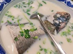 -南京金牛湖巨碗鱼头