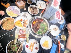 -魁牛·潮汕牛肉自助火锅(沈辽路万达店)