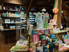 -良友书坊(安徽路店)