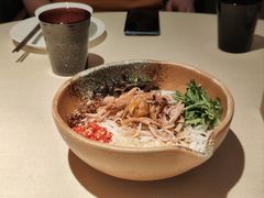 招牌凉米线-雲說·花(西宸天街店)