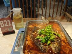 -老街烧烤大排档·地道湖北菜·龙虾馆(汉口火车站店)