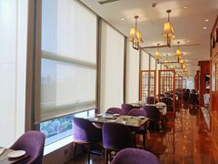 -南湖名都·景湖轩全日制餐厅·海鲜自助·东南亚风味·临湖而食
