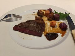 -AZUR聚(香格里拉饭店)