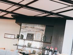 -瑰丽酒店·海吧·天际下午茶·现场DJ·天台酒吧