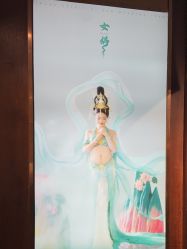 -十月日记高端孕妈妈摄影(黄金大厦店)