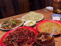 -先启半步颠小酒馆(白麓里店)