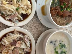 -河记肠粉店