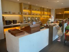 -艺龙万国酒店(济南泉城广场趵突泉店)