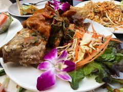 -Dash Teak House