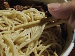 -鹰潭服务区-停车场