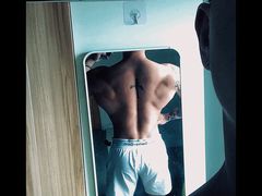 -YCHL Studios健身工作室(市二宫店)