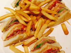 -芭莉与彩虹西餐厅(成都合生汇店)