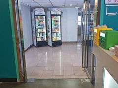 -荒岛实景沉浸密室(江汉路1店)