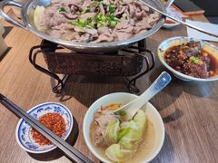 -肖四女乐山跷脚牛肉(世博源店)