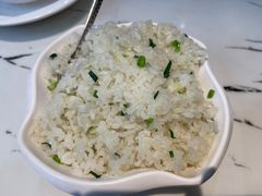 -凤凰路何眼镜香辣蟹(花果园店)