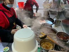 -江三王记牛杂馆(总店)
