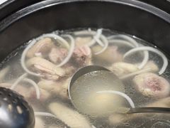 -东椰·海南椰子鸡火锅(朝阳门店)