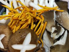 -呷哺呷哺(哈尔滨红博购物广场店)