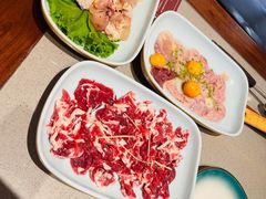 臻品鲜切牛肉-四点金粥底火锅(沂州里店)