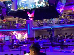 -巴特餐饮6加1音乐餐吧·新疆菜