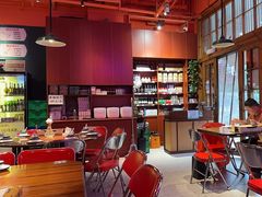 -蚝堡海鲜·威海菜·海肠捞饭·烧烤·亚洲吃蚝公司(幸福门店)