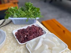 -老东风菜馆·羊肉火锅·海鲜·砂锅粥