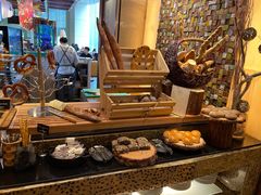 -怡咖啡海鲜自助餐厅(浦东香格里拉店)