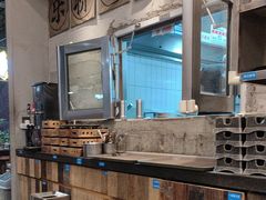 -破店肥哈·东北烧烤(南山保利店)