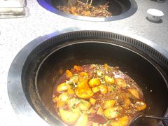 -山河屯铁锅炖(哈西站店)