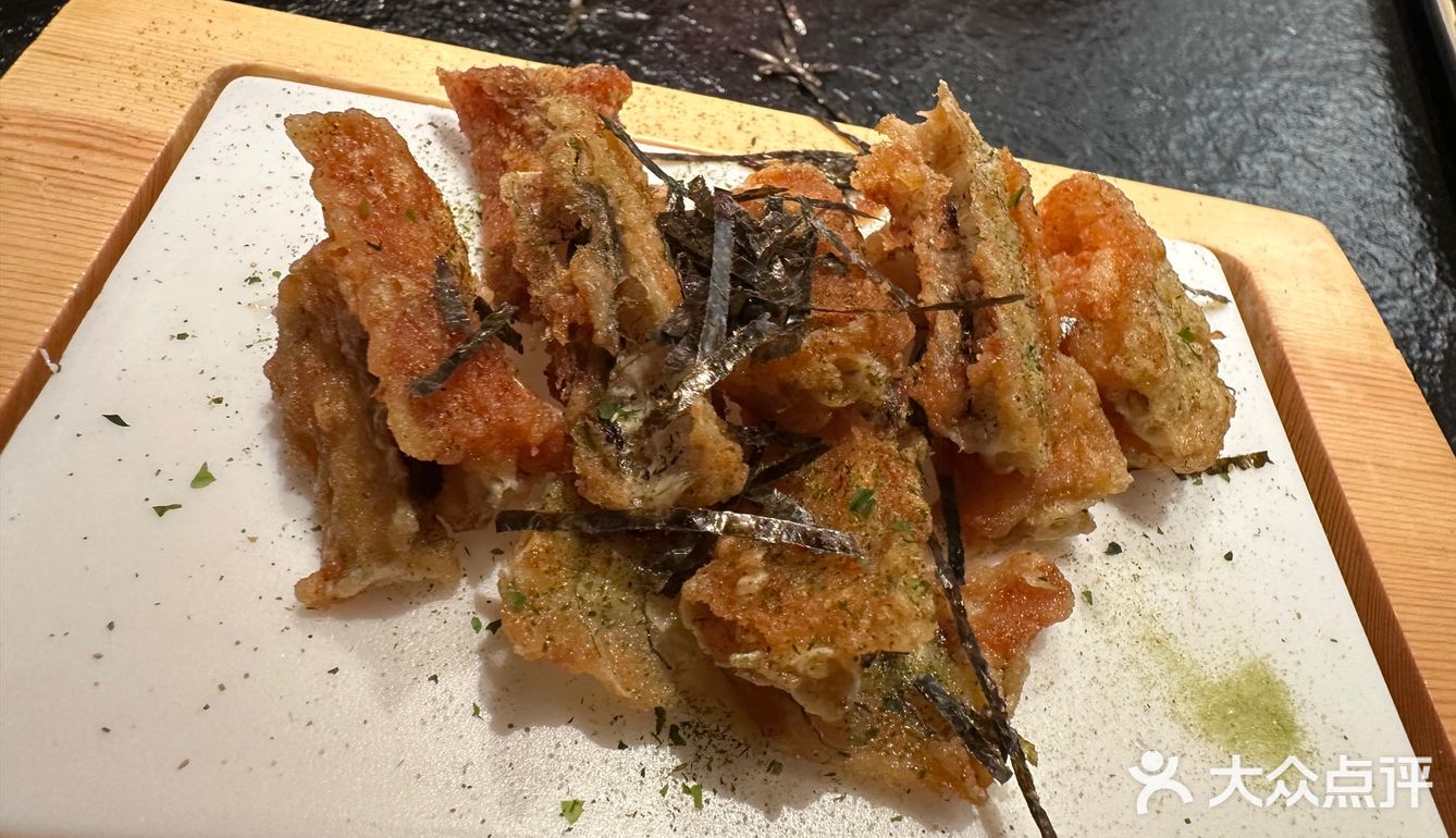 鲜嫩入味，鳗鱼骨炸制后酥脆入味，。雪花和牛冰激凌