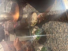 -正宗杨记普洱酸醋米线(总店)