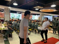 等位区-上海中医药大学-食堂