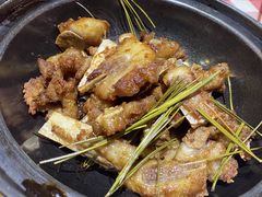 雪松熏小排-龙桥私厨·姜花菊花过桥鱼·顺德菜(容桂店)