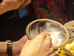 -老牌坊云南鱼豆花火锅(爱建店)