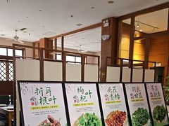 -黔蘑菇四季餐厅(观山湖店)