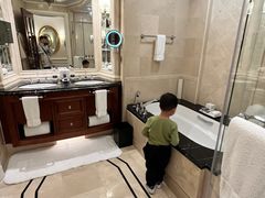 -广州富力丽思卡尔顿酒店