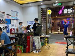 -贞姨美食·老字号海鲜大排档