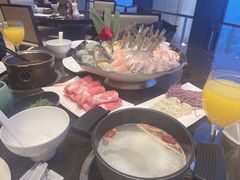 -金陵饭店 56F 家·海鲜火锅餐厅