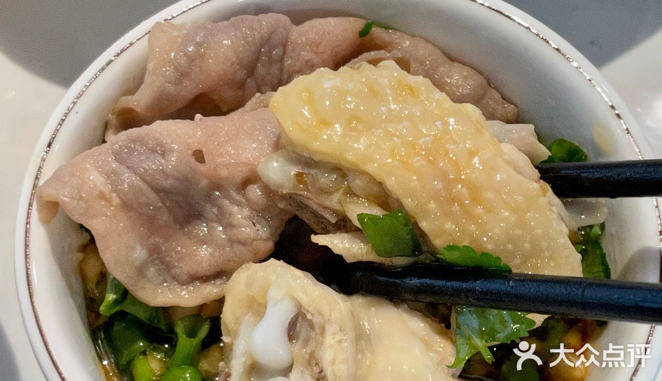 在广州！吃到巨巨巨好吃的猪肚鸡✌🏻️