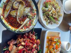 -隔壁老王·家常云南菜(花巷店)