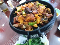 -撒拉人家.酸菜牦牛肉火锅