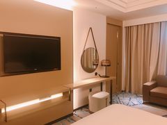 -上海漕河泾万丽酒店